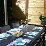 Ferienhaus De La Pierrose 100 M2 Avec Jardin Prive Proche De Bayeux Et Des Plages Du Debarquement Cahagnolles