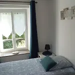 Ferienhaus De La Pierrose 100 M2 Avec Jardin Prive Proche De Bayeux Et Des Plages Du Debarquement Cahagnolles