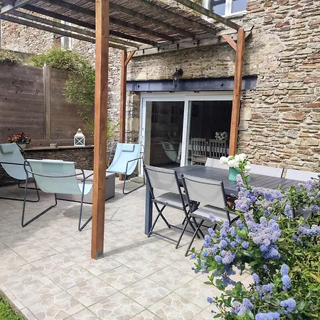 De La Pierrose 100 M2 Avec Jardin Prive Proche De Bayeux Et Des Plages Du Debarquement Ferienhaus Cahagnolles