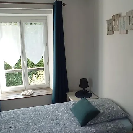 Feriehus De La Pierrose 100 M2 Avec Jardin Prive Proche De Bayeux Et Des Plages Du Debarquement Cahagnolles
