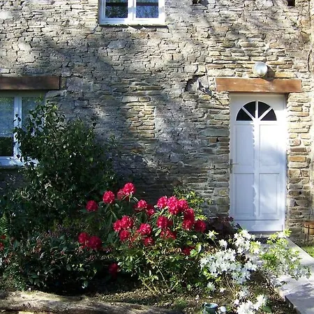 De La Pierrose 100 M2 Avec Jardin Prive * Cahagnolles