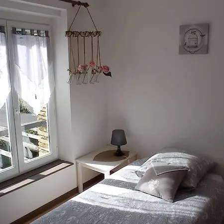 De La Pierrose 100 M2 Avec Jardin Prive Proche De Bayeux Et Des Plages Du Debarquement Cahagnolles