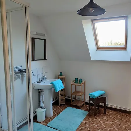 Prázdninový dům De La Pierrose 100 M2 Avec Jardin Prive Proche De Bayeux Et Des Plages Du Debarquement *