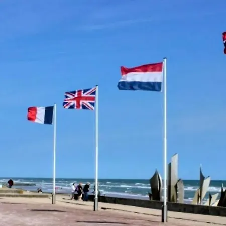 De La Pierrose 100 M2 Avec Jardin Prive Proche De Bayeux Et Des Plages Du Debarquement Feriehus *