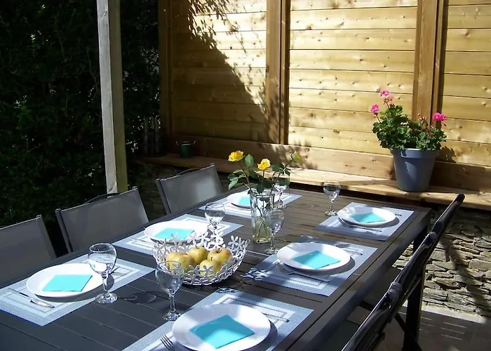 Дом отдыха De La Pierrose 100 M2 Avec Jardin Prive Proche De Bayeux Et Des Plages Du Debarquement Cahagnolles