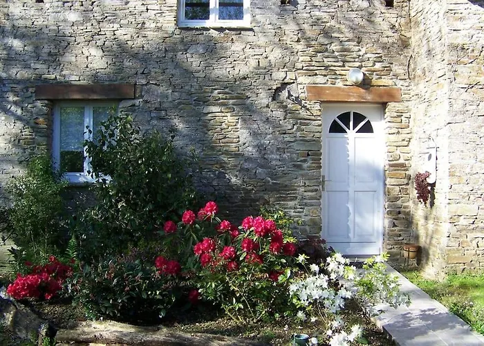 De La Pierrose 100 M2 Avec Jardin Prive * Cahagnolles